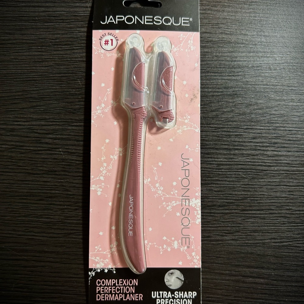 Japonesque Pink Complexion Perfection Dermaplaner
